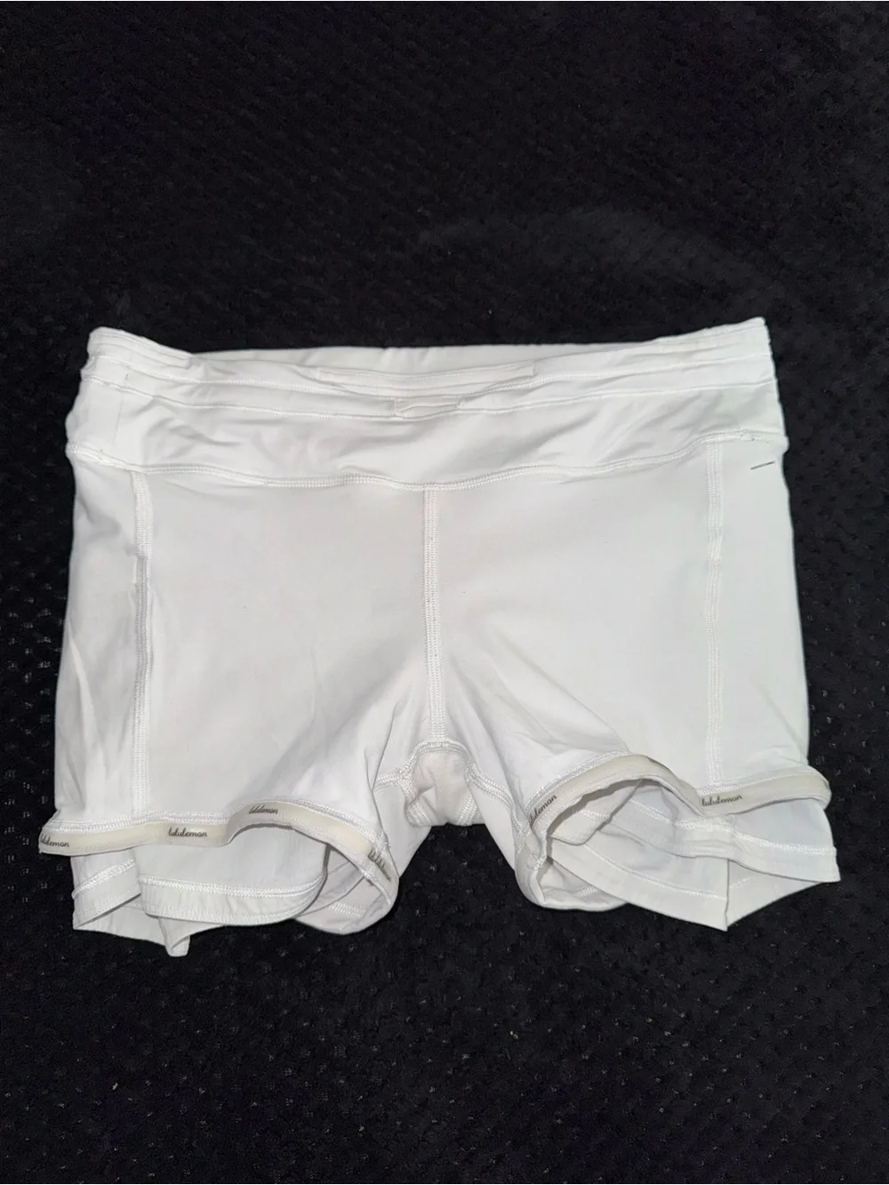 Lululemon Pace Rival Skirt II Regular Wildcats Logo Stretch White Size 6